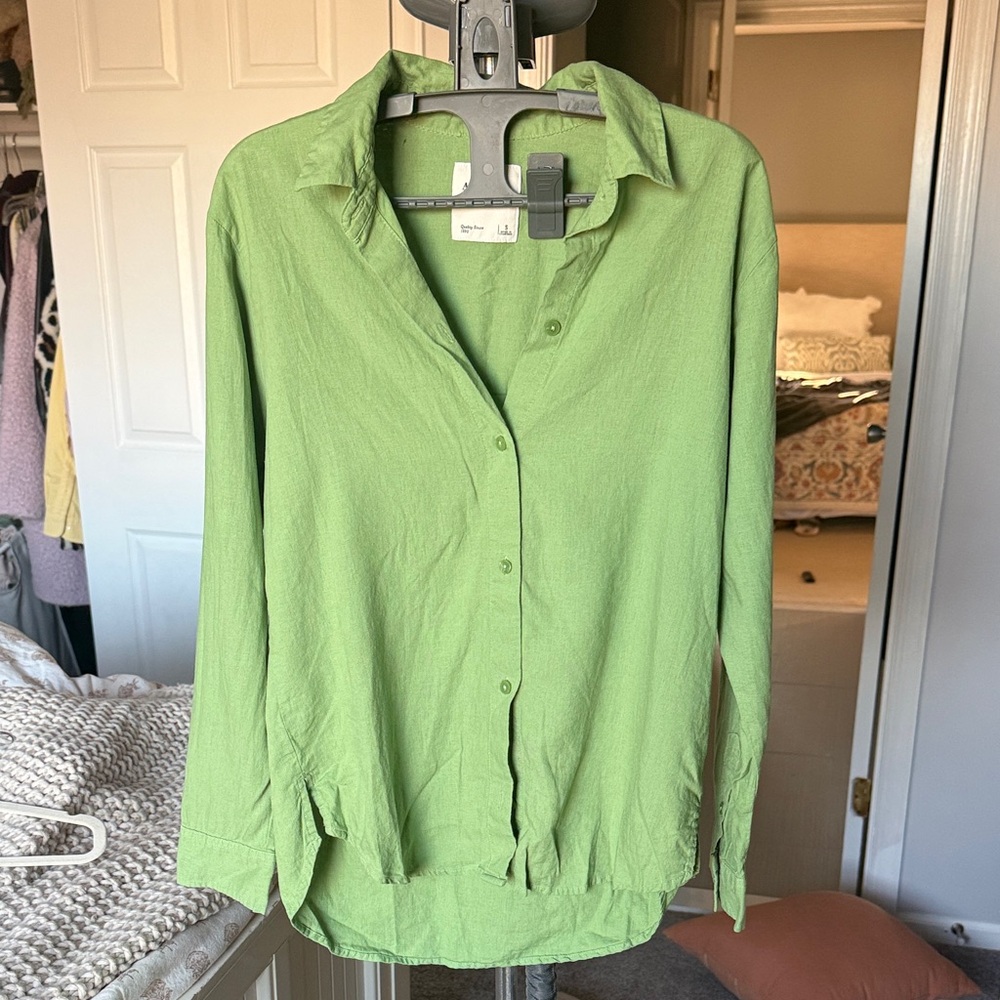 Abercrombie and Fitch linen blend button down